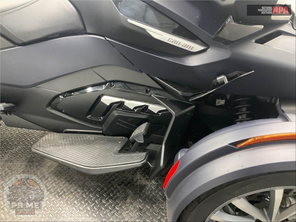 2022 Can-Am SPYDER RT SEA TO SKY SE6 — фото 6