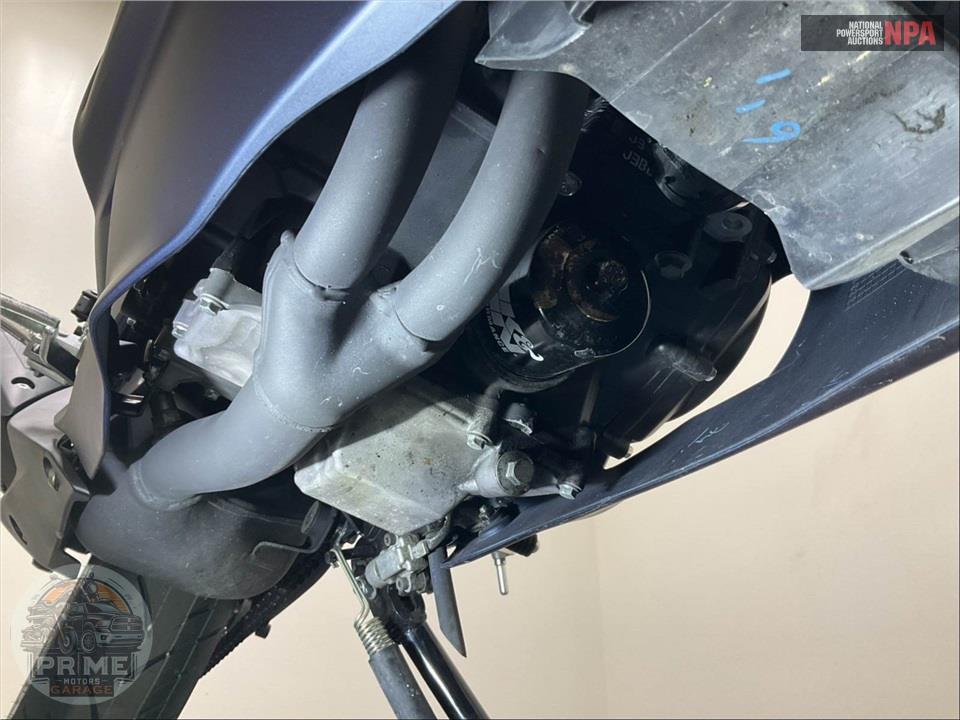 2024 Yamaha YZF-R3 — фото 13