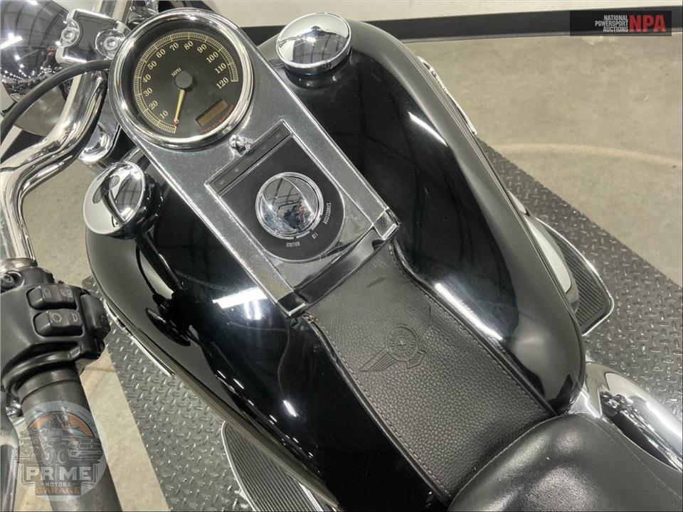 2016 Harley-Davidson FLSTF FAT BOY — фото 20