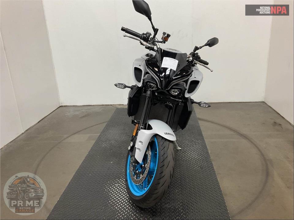 2025 Yamaha MT-10 — фото 2
