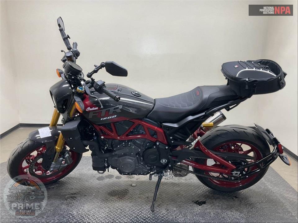2024 Indian Motorcycle FTR R CARBON — фото 3