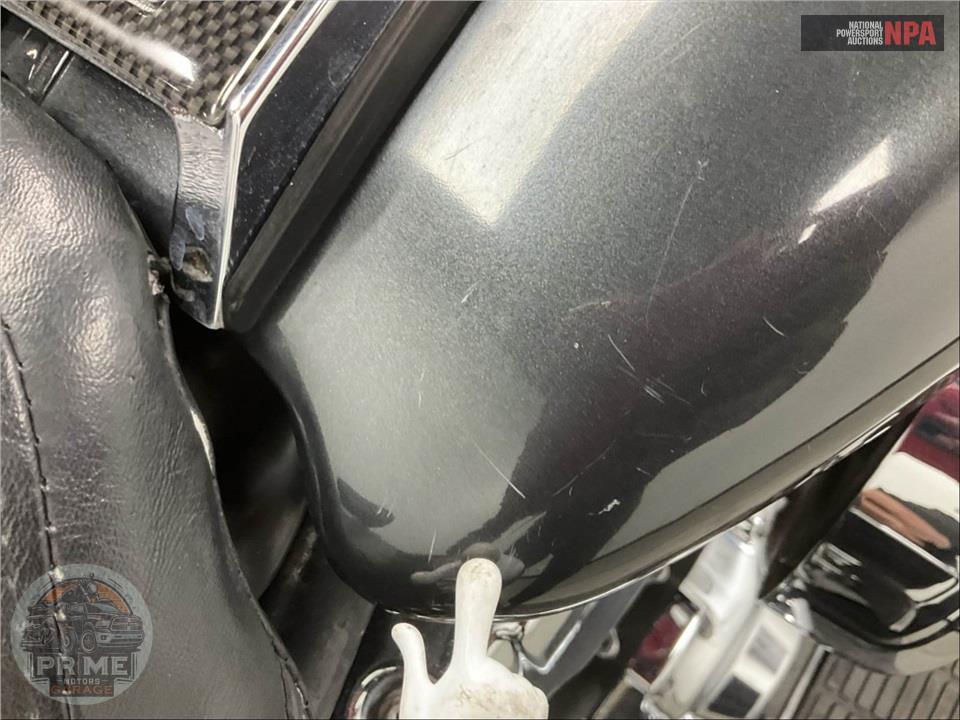 2005 Harley-Davidson FLHRI ROAD KING — фото 34