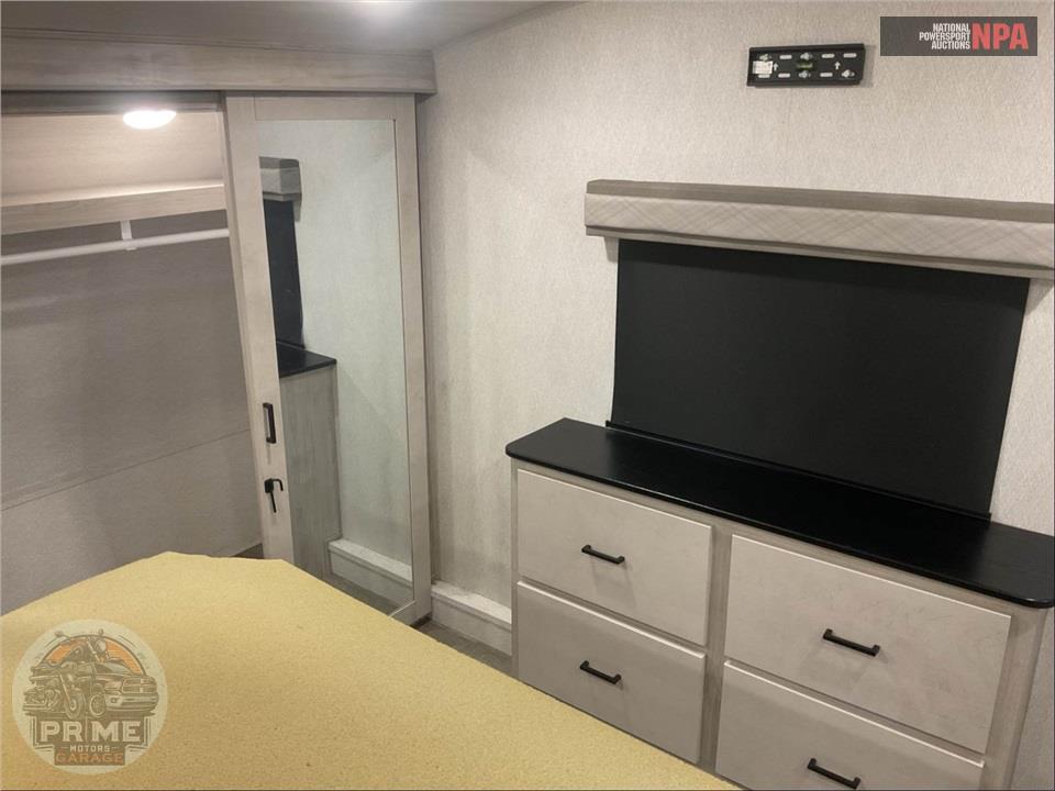 2023 East To West M-375BH-OK - TANDARA FIFTH WHEEL SERIES — фото 13