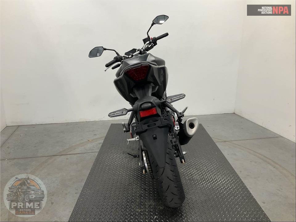 2025 Yamaha MT-03 — фото 4