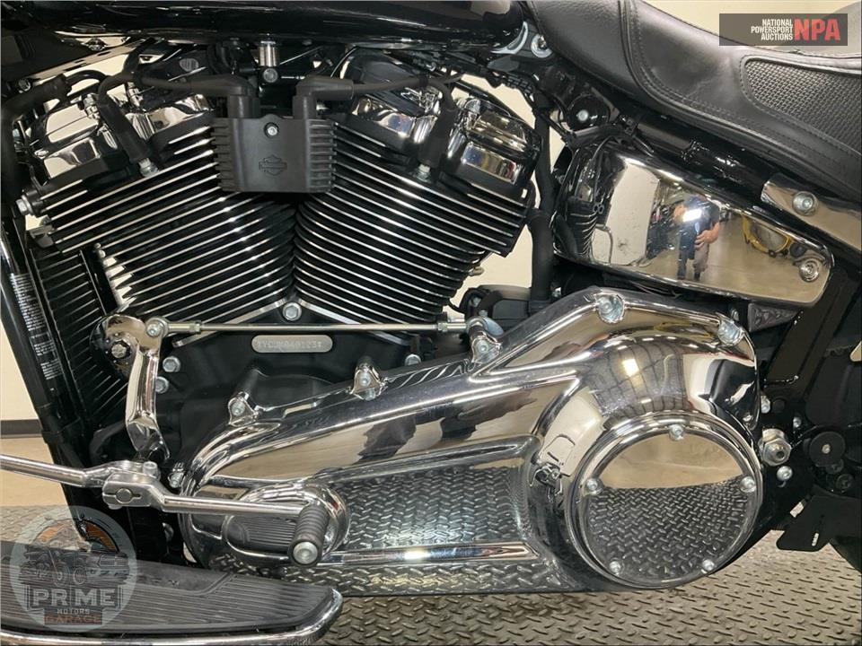 2019 Harley-Davidson FLDE DELUXE — фото 7