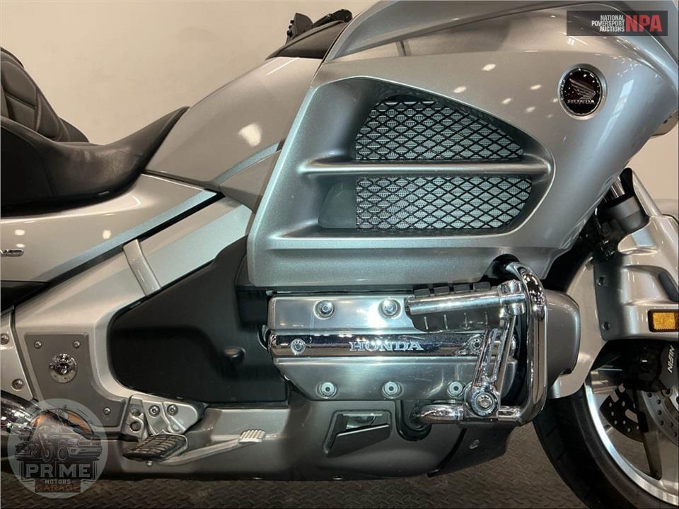2013 Honda GL18HPMD GOLDWING — фото 6