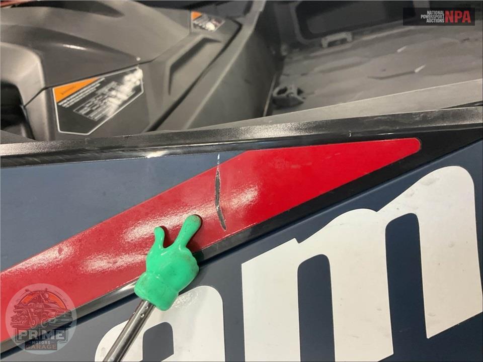 2025 Can-Am MAVERICK R MAX X RS 999T DCT (NAVY & RED) — фото 11