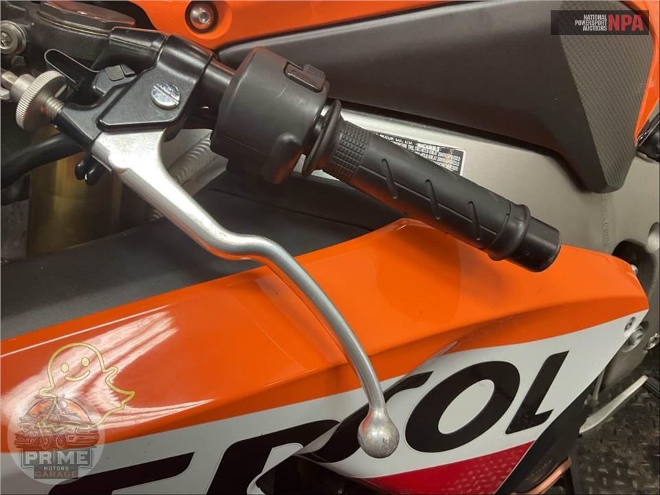 2015 Honda CBR1000RRF (REPSOL) — фото 25