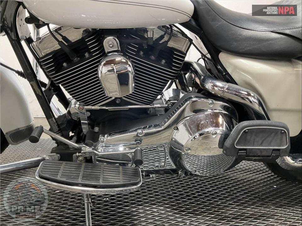 2004 Harley-Davidson FLHRCI ROAD KING CLASSIC — фото 7