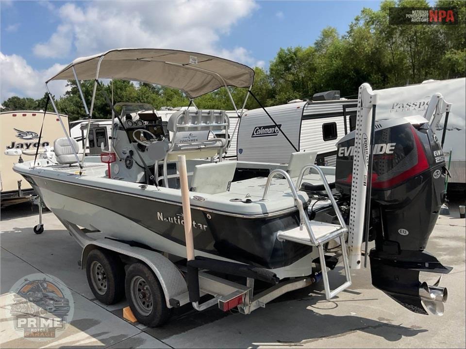 2014 Nautic Star Boats 244XTS/CC(*) L=25/E=1 250HP EVINRUDE OB — фото 3
