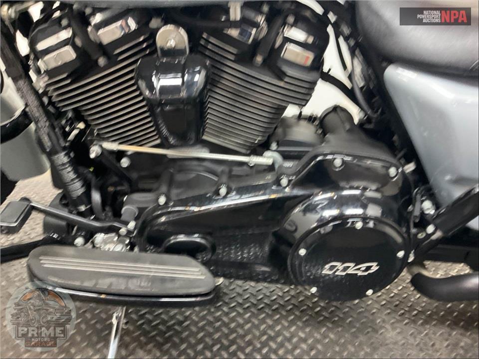 2023 Harley-Davidson FLTRXS ROAD GLIDE SPECIAL — фото 7