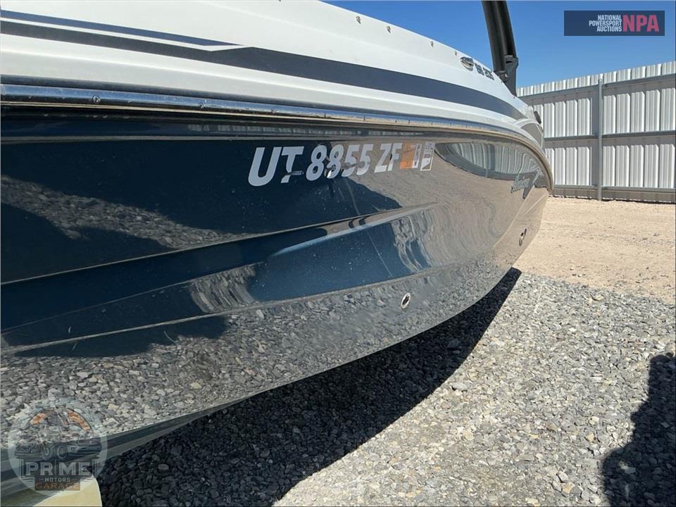 2024 Hurricane Boat SS 205 SUNDECK SPORT SERIES L=21/E=1 250HP MERC SD — фото 24