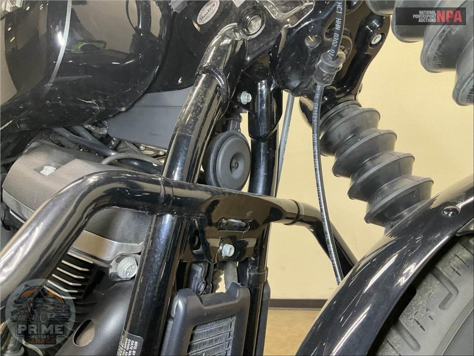 2019 Harley-Davidson FXBB STREET BOB — фото 13