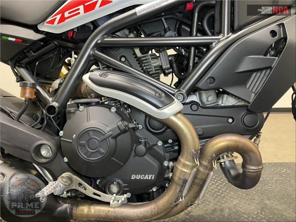 2019 Ducati MONSTER 797 PLUS (STAR WHITE SILK) — фото 6