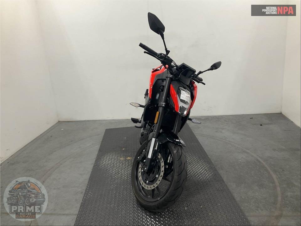 2025 Cf Moto 300NK — фото 2