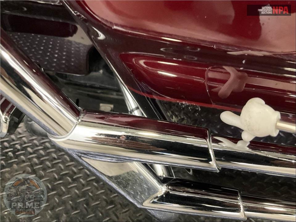 2014 Harley-Davidson FLHTK ELECTRA GLIDE ULTRA LIMITED — фото 36
