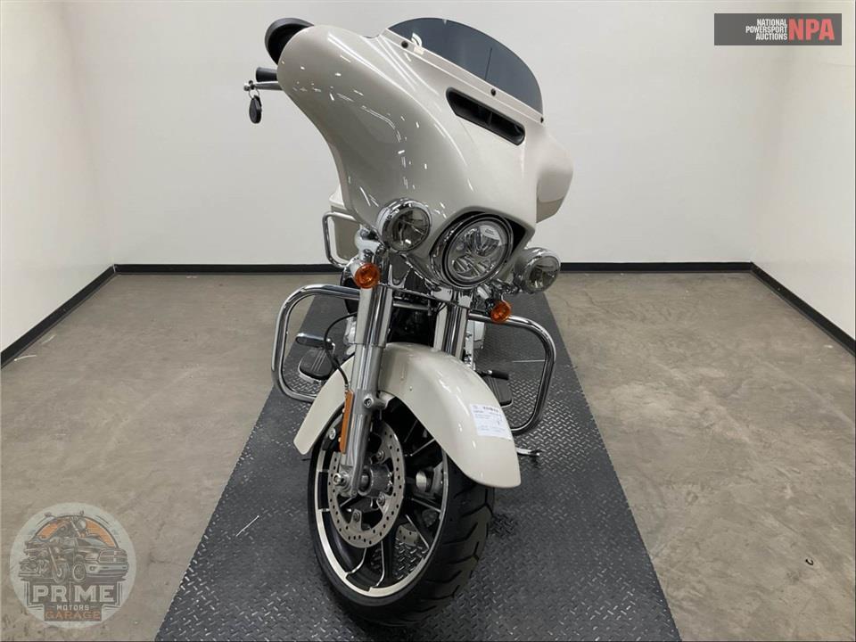 2022 Harley-Davidson FLHX STREET GLIDE — фото 2