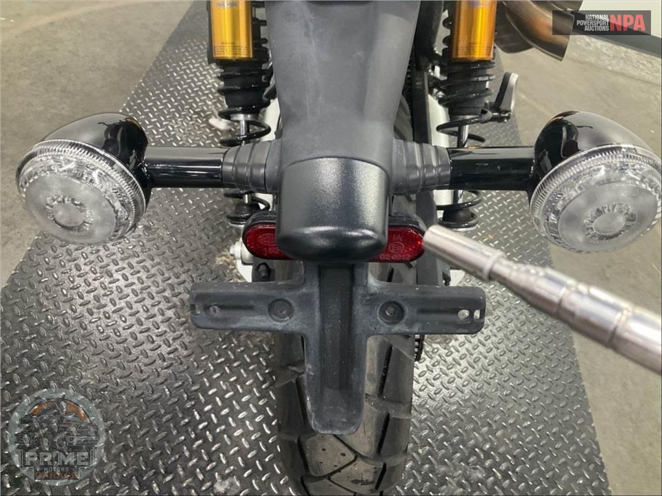 2019 Triumph SCRAMBLER 1200 XC (TWO-TONE) — фото 11
