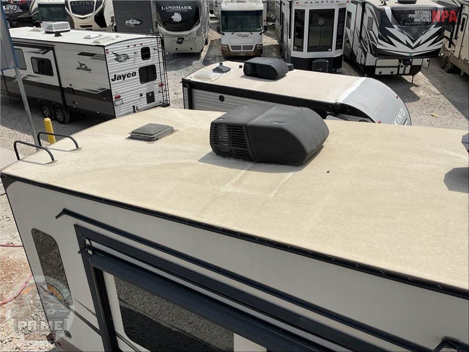 2019 Rockwood By Forest River M-8299BS - SIGNATURE FIFTH WHEEL SERIES — фото 32