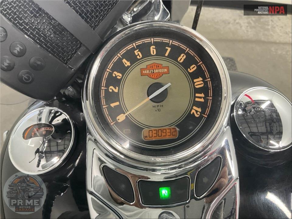 2017 Harley-Davidson FLSTC HERITAGE SOFTAIL CLASSIC — фото 5