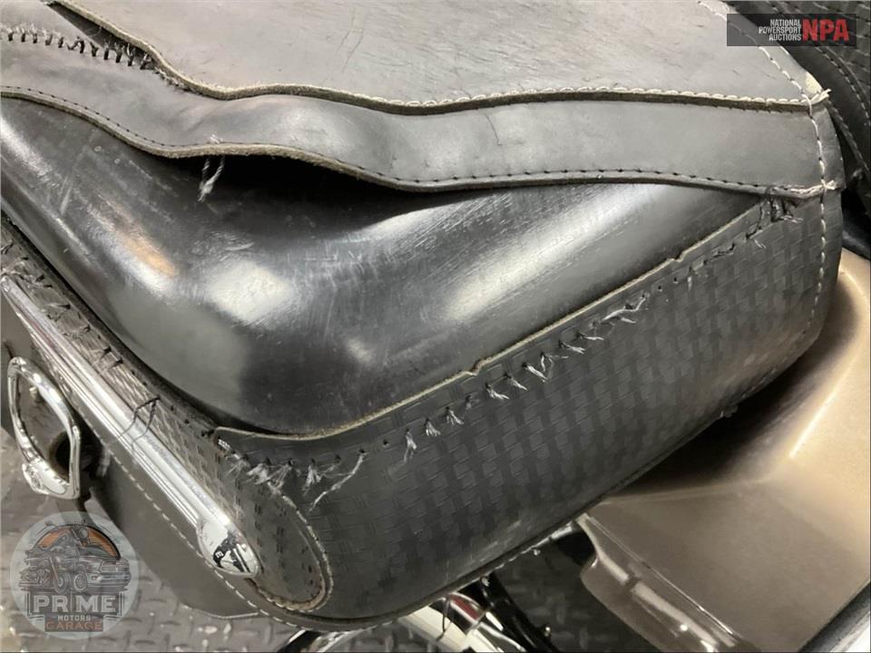 2005 Harley-Davidson FLHRCI ROAD KING CLASSIC — фото 37