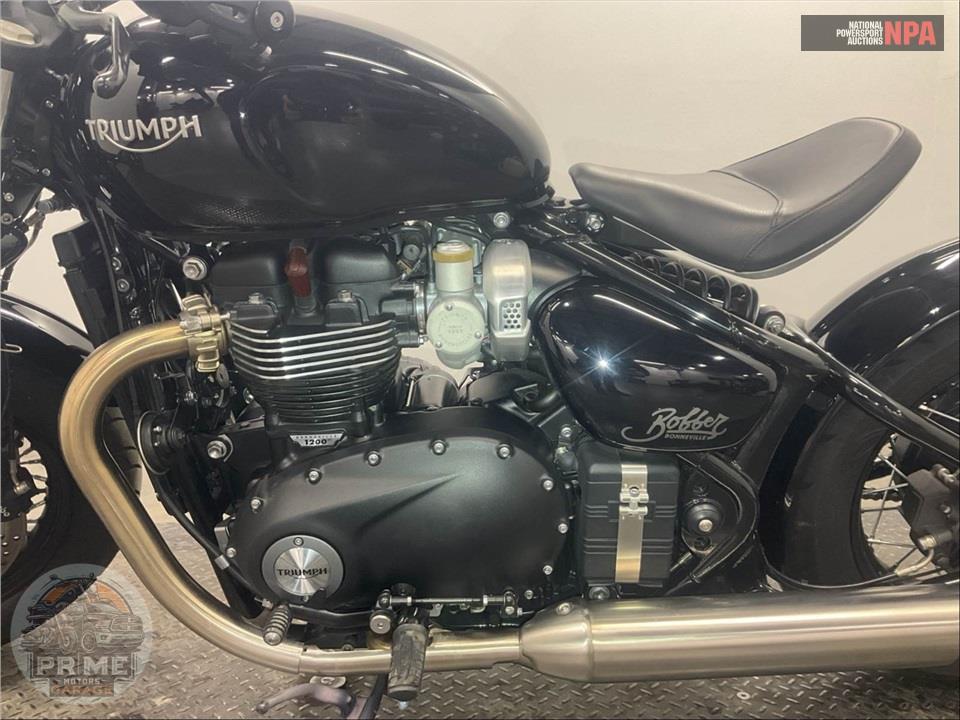 2023 Triumph BONNEVILLE BOBBER — фото 8