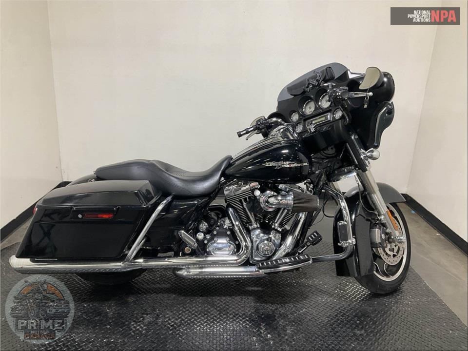 2010 Harley-Davidson FLHX STREET GLIDE — фото 1