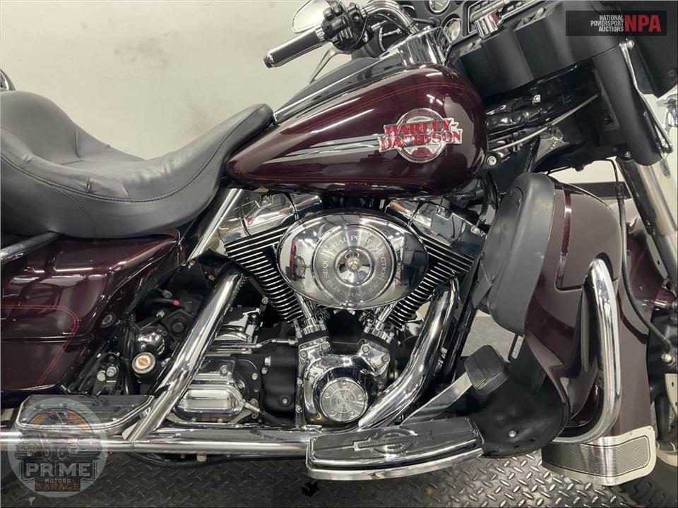 2005 Harley-Davidson FLHTCUI ULTRA CLASSIC ELECTRA GLIDE — фото 6