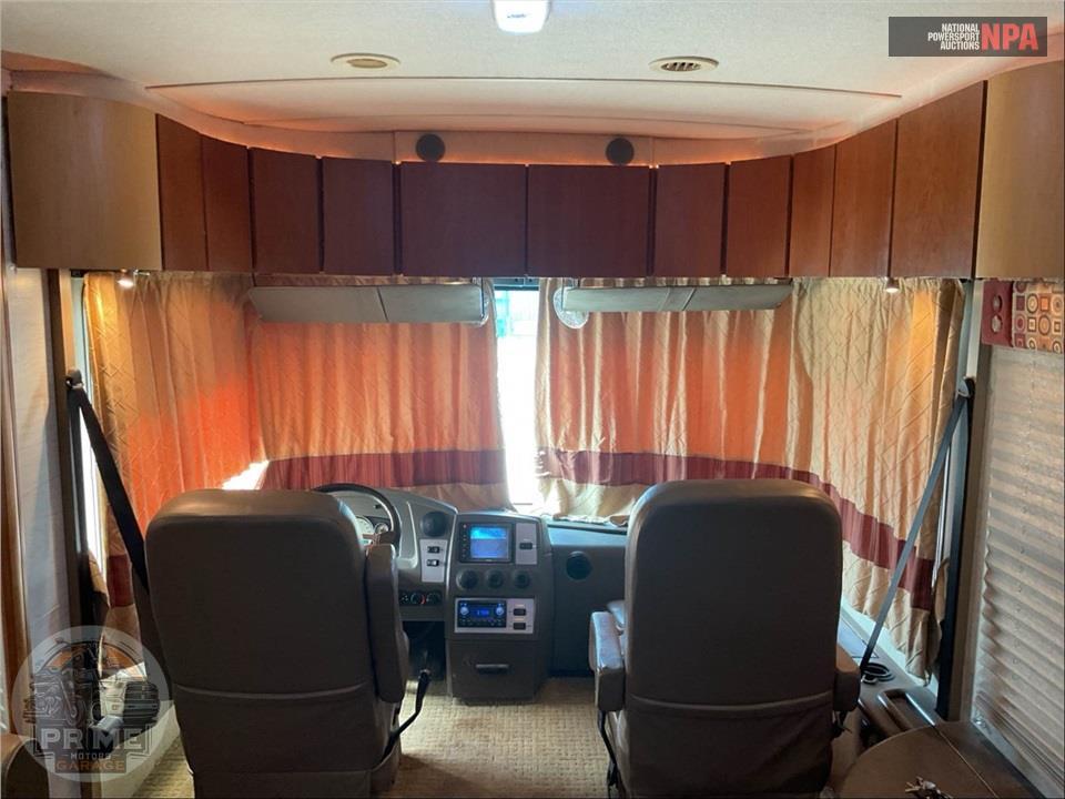 2008 Winnebago M-39W-WORKHORSE - DESTINATION SERIES — фото 21
