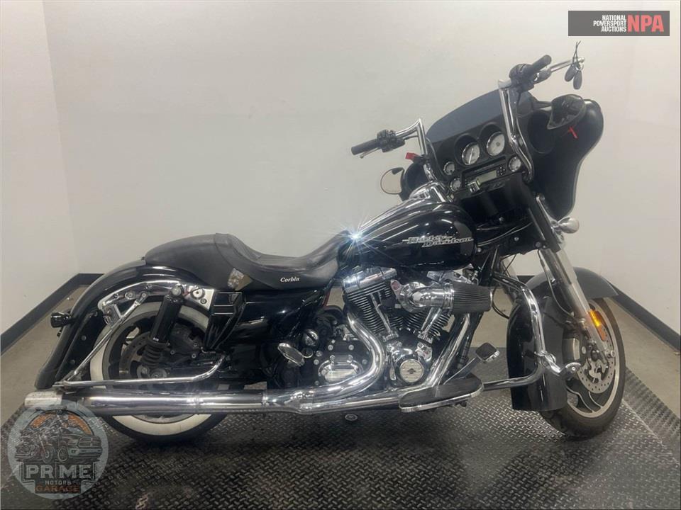 2013 Harley-Davidson FLHX STREET GLIDE — фото 1
