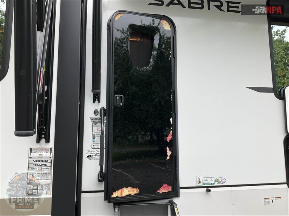 2025 Sabre By Forest River M-36DBB - FIFTH WHEEL SERIES — фото 21