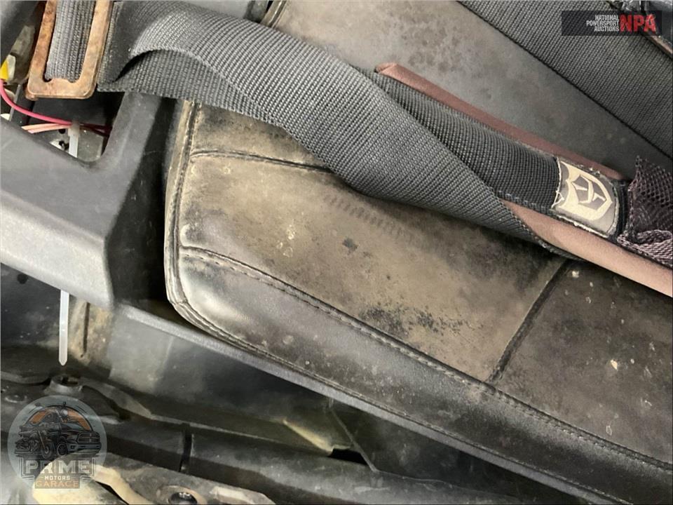 2021 Can-Am MAVERICK X3 RS TURBO R (DESERT TAN & CARBON BLACK) — фото 40