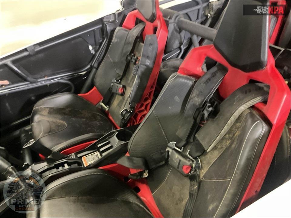 2024 Can-Am MAVERICK X3 MAX X RC TURBO RR — фото 18