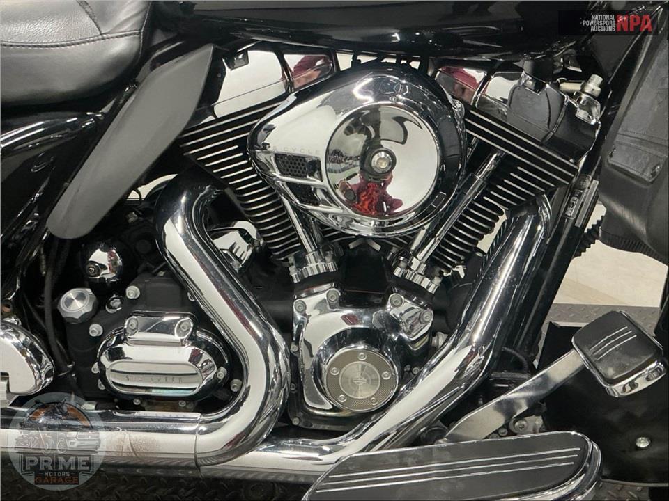 2009 Harley-Davidson FLHX STREET GLIDE — фото 6