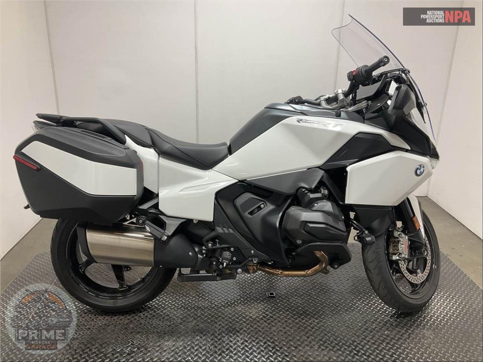 2026 Bmw R1300RT — фото 1
