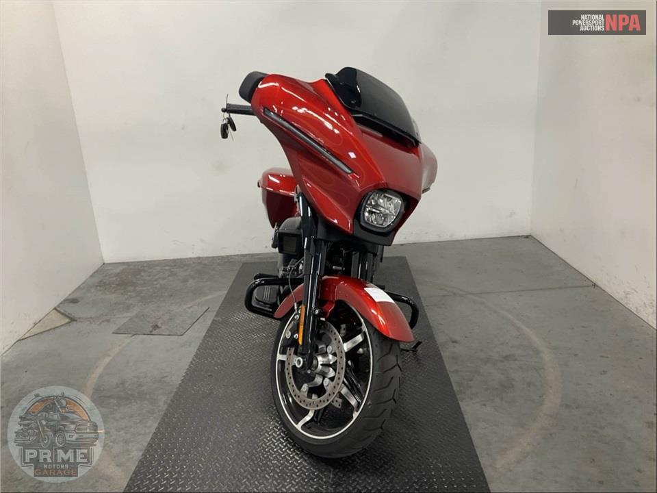 2025 Harley-Davidson FLHX STREET GLIDE — фото 2