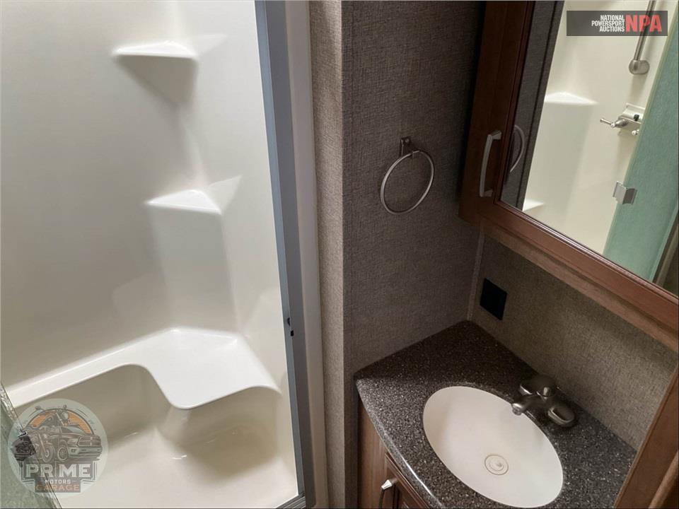 2016 Keystone Rv M-3710 FL - MONTANA FIFTH WHEEL SERIES — фото 17