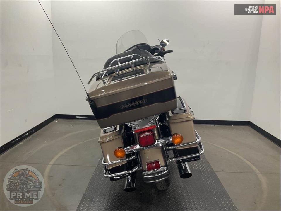 2004 Harley-Davidson FLHTC ELECTRA GLIDE CLASSIC — фото 4