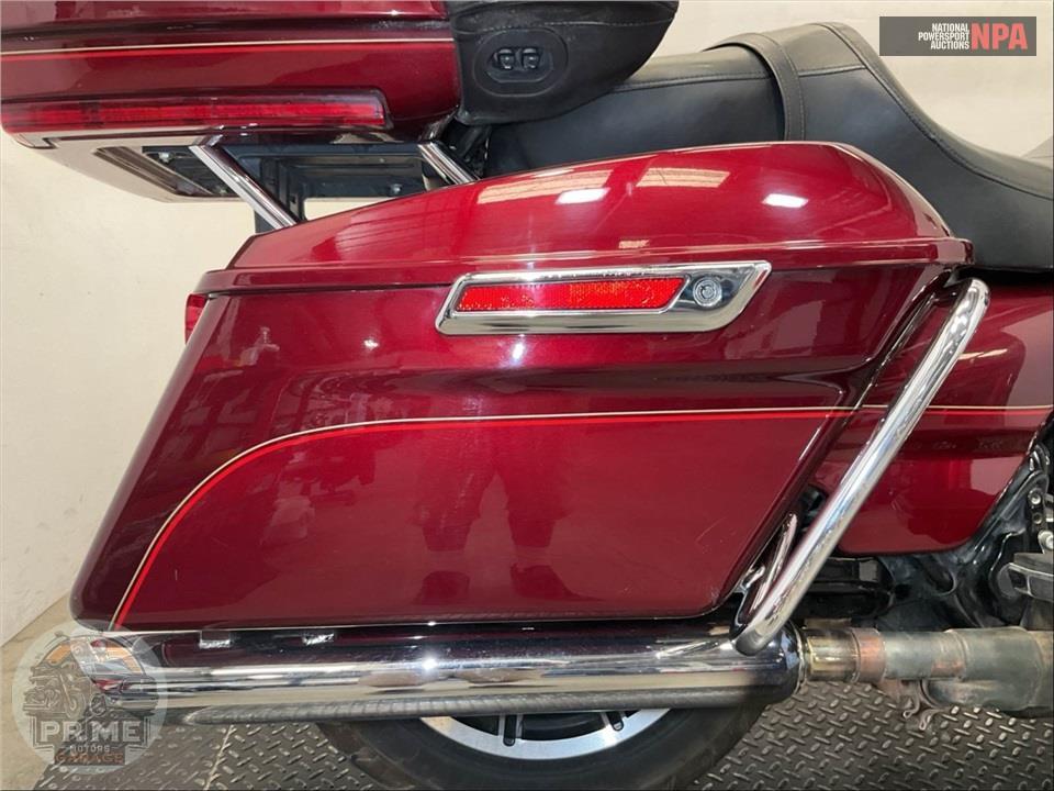 2016 Harley-Davidson FLTRU ROAD GLIDE ULTRA — фото 26