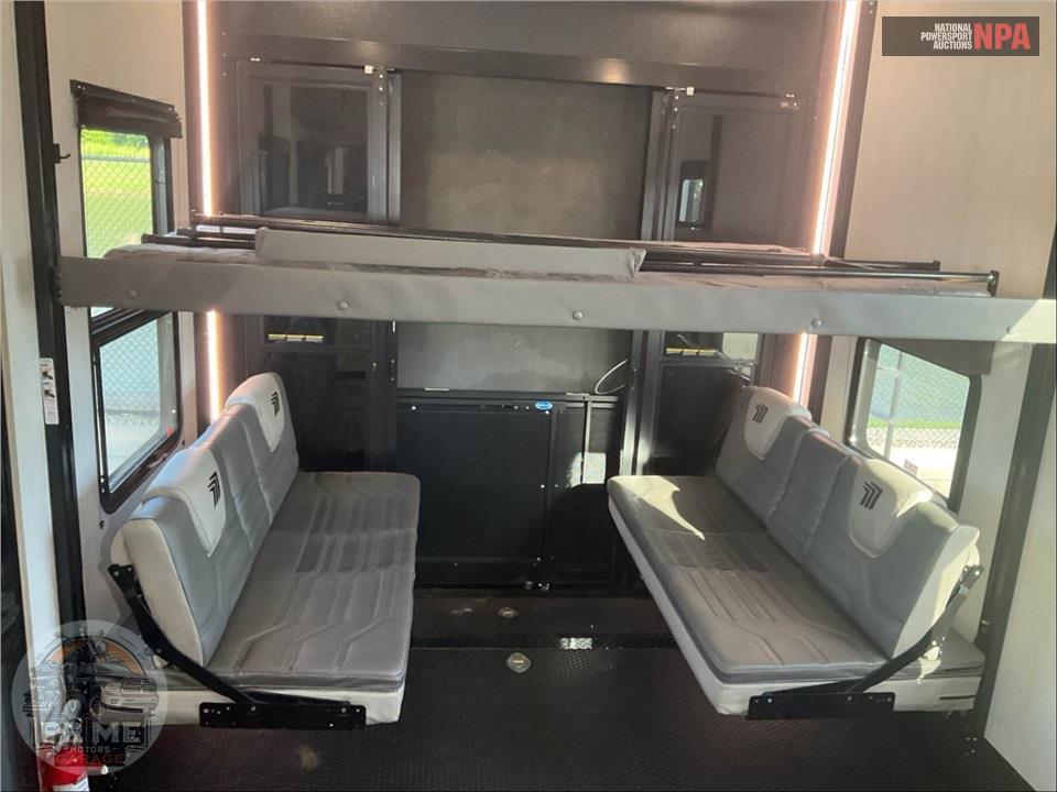 2024 Grand Design Recreational Vehicles M-395MS - MOMENTUM M-CLASS TOY HAULER TOY HAULER SERIES — фото 12