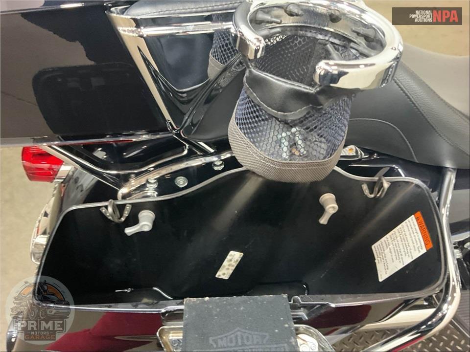 2019 Harley-Davidson FLHTK ULTRA LIMITED — фото 25