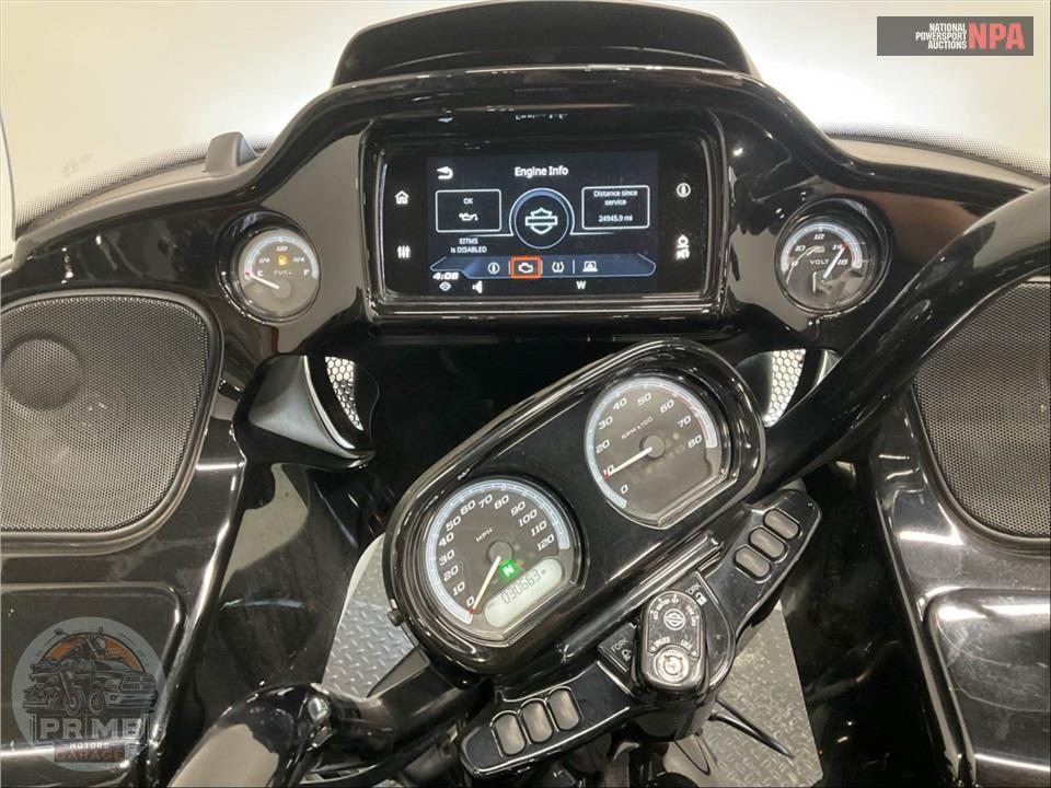2023 Harley-Davidson FLTRK ROAD GLIDE LIMITED — фото 5