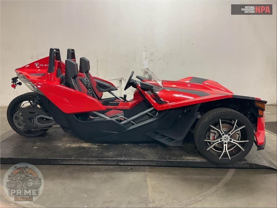 2015 Polaris SLINGSHOT SL — фото 1