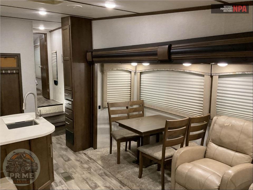 2019 Keystone Rv M-29 RES - COUGAR FIFTH WHEEL SERIES — фото 8