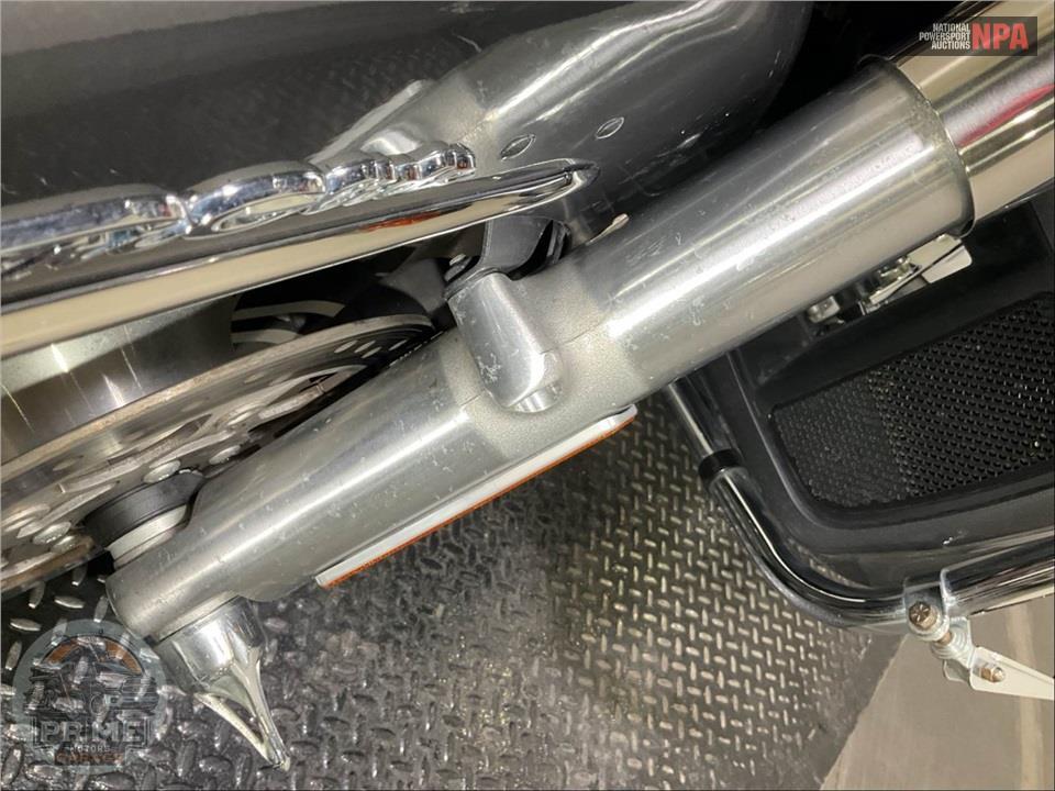 2022 Harley-Davidson FLHTCUTG TRI GLIDE ULTRA CLASSIC — фото 36