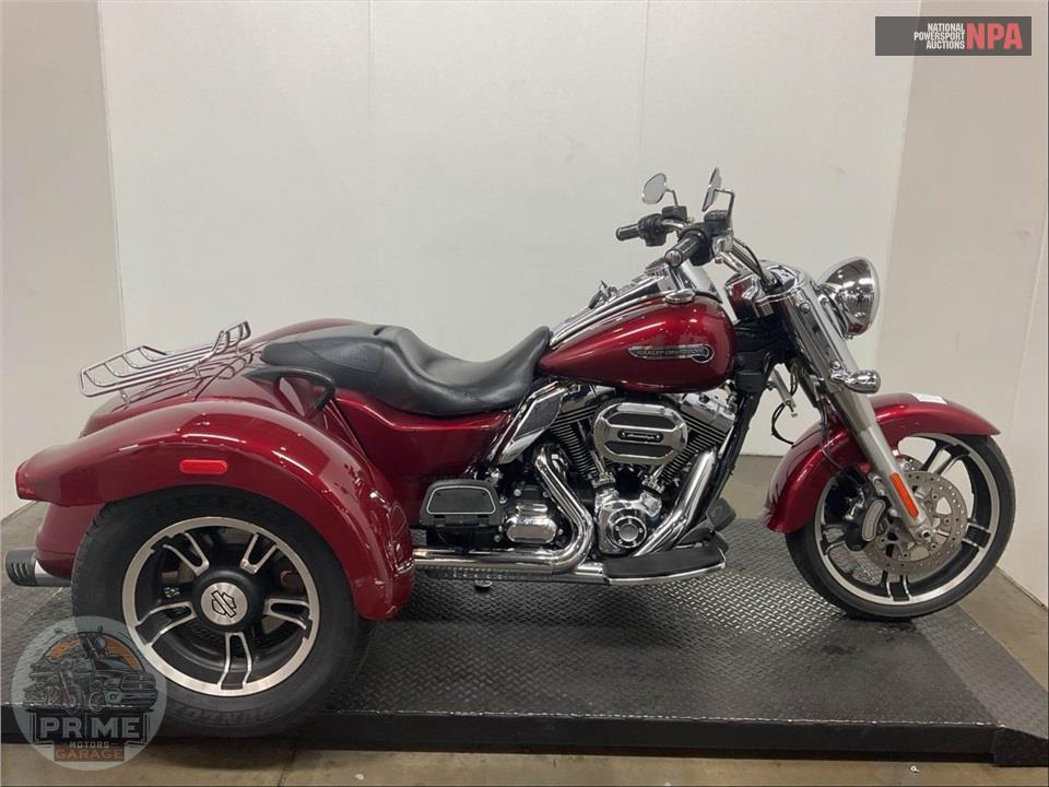 2016 Harley-Davidson FLRT FREEWHEELER — фото 1