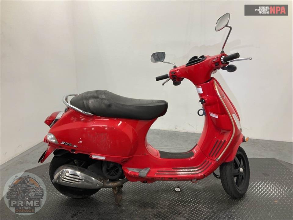2013 Vespa LX150 IE — фото 1