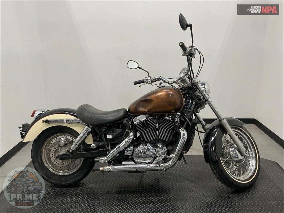 1997 Honda VT1100C2AV SHDW CLSC ED — фото 1