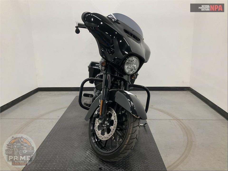 2019 Harley-Davidson FLHXS STREET GLIDE SPECIAL — фото 2