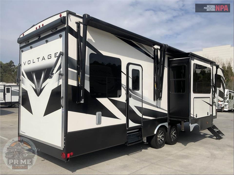 2021 Voltage M-3635 - TOY HAULER TOY HAULER SERIES — фото 4